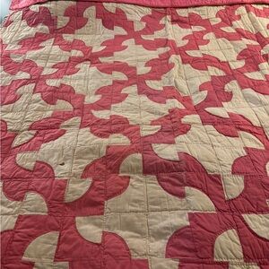 Antique Cream & Pink Quilt